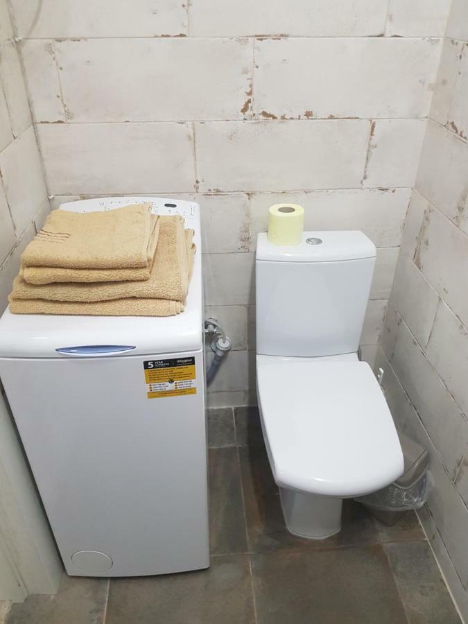 Silver Star Apartment 40M 우주고로트 외부 사진