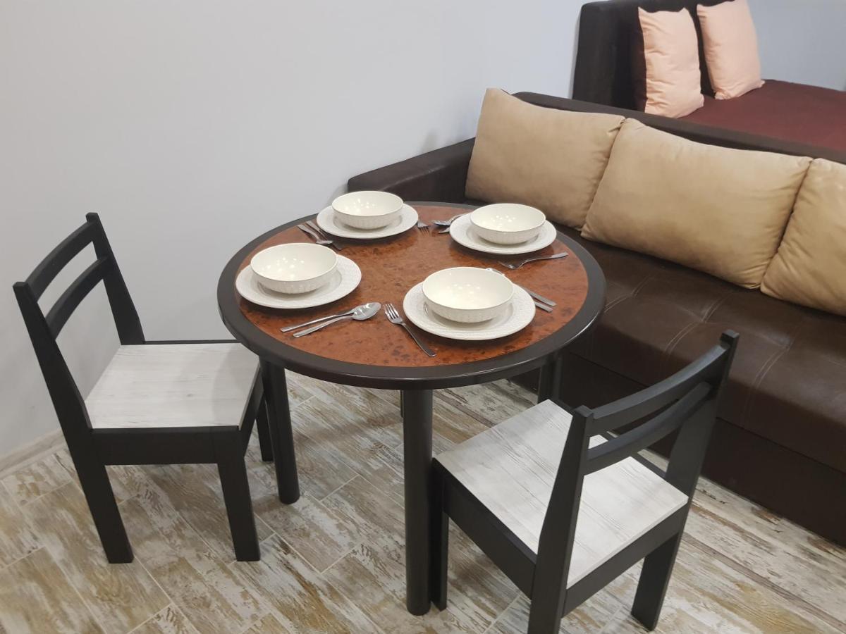 Silver Star Apartment 40M 우주고로트 외부 사진